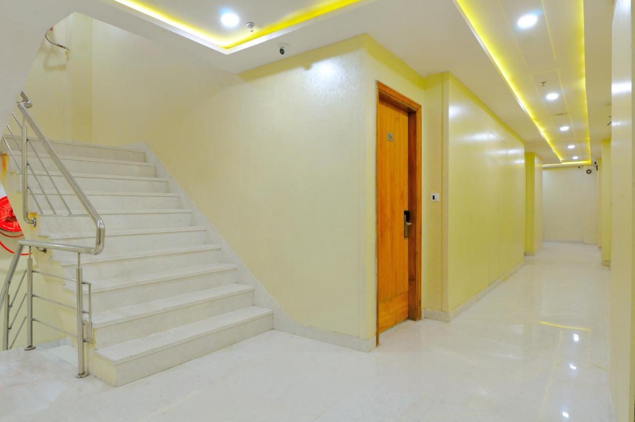 Hotel Worth Newly Bulit - New Delhi Exterior photo