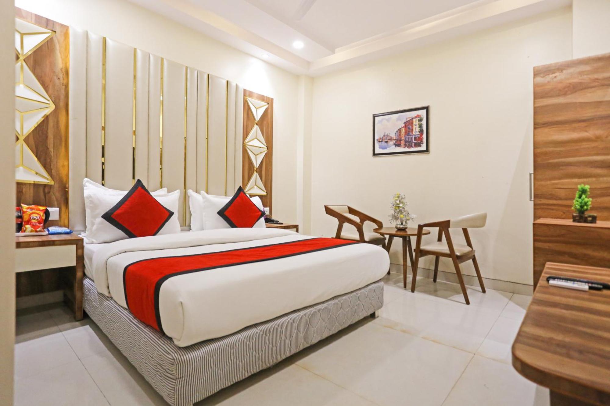 Hotel Worth Newly Bulit - New Delhi Exterior photo