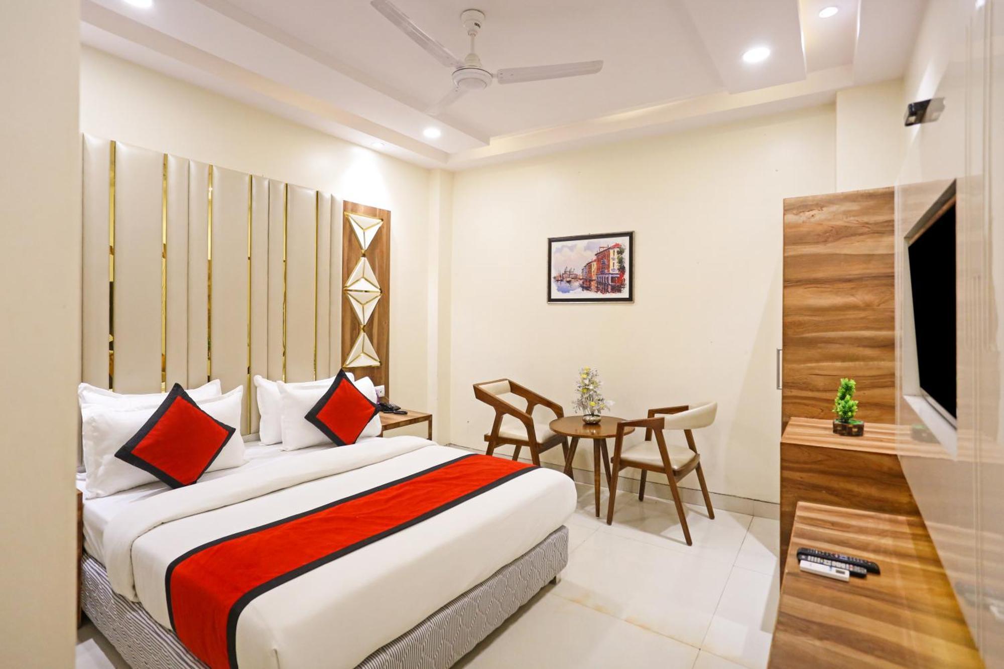 Hotel Worth Newly Bulit - New Delhi Exterior photo